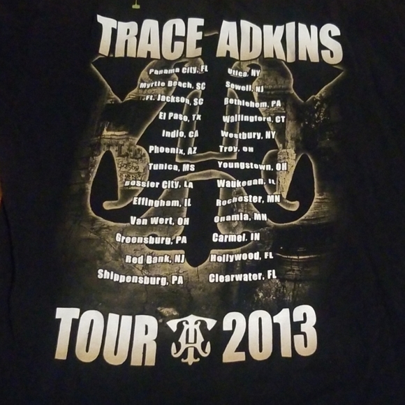 Trace Adkins concert t-shirt - Picture 2 of 2